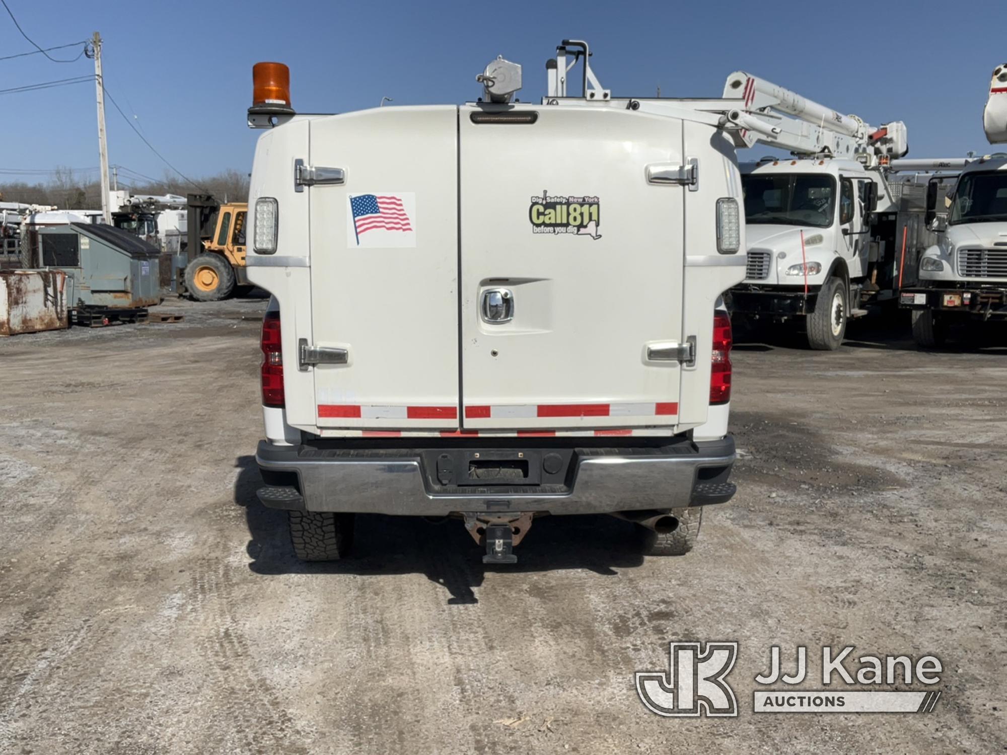 (Rome, NY) 2016 Chevrolet Silverado 2500HD 4x4 Extended-Cab Pickup Truck Runs & Moves, Body & Rust D