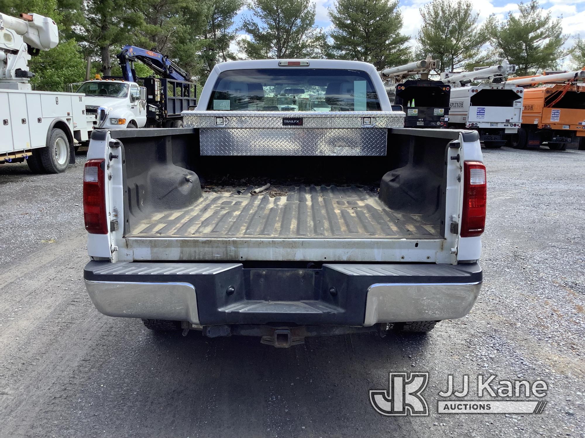 (Frederick, MD) 2016 Ford F250 4x4 Extended-Cab Pickup Truck Runs & Moves, Missing Tailgate, Rust &