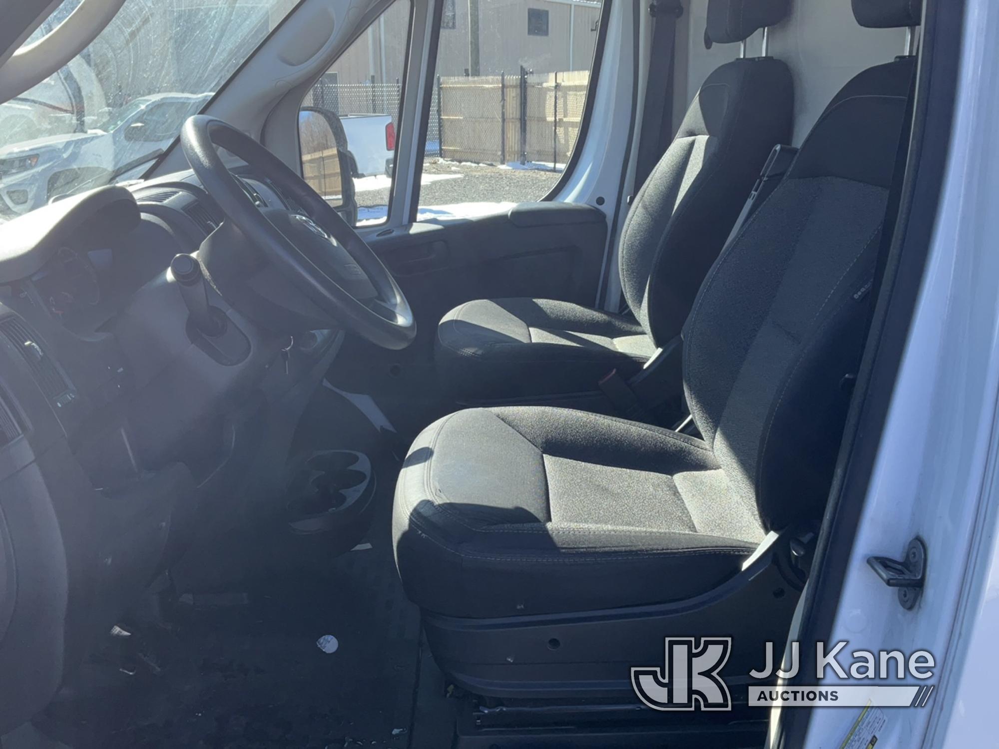 (Kings Park, NY) 2020 Ram Promaster 2500 High-Top Cargo Van Runs & Moves, Minor Body Damage) (Inspec