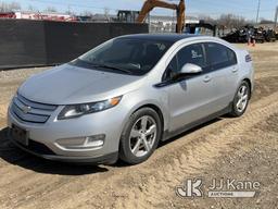 (Charlotte, MI) 2011 Chevrolet Volt 4-Door Plug-In Hybrid Sedan Runs & Moves) (Engine Light Is On, P