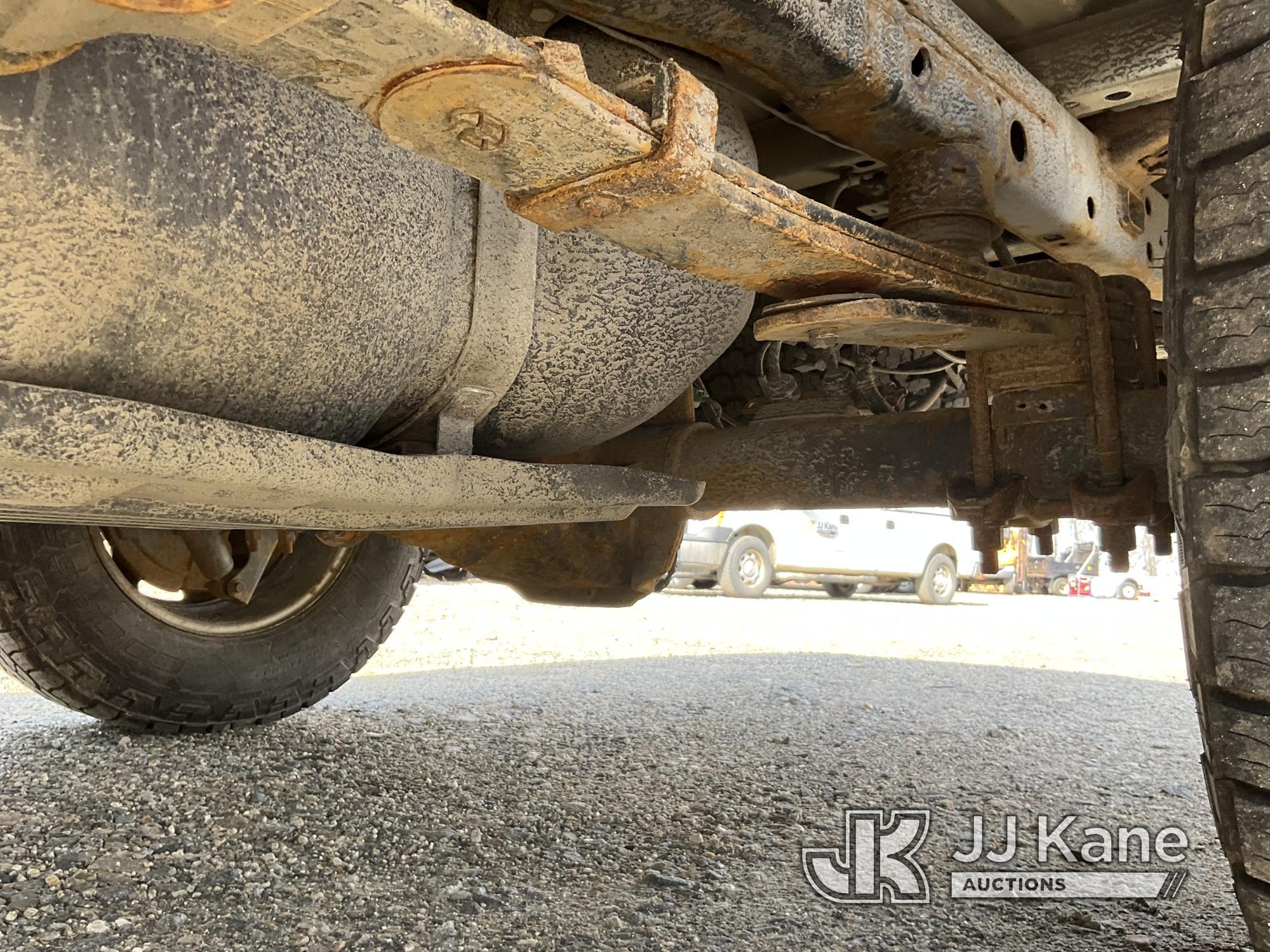 (Shrewsbury, MA) 2019 Ford F150 4x4 Extended-Cab Pickup Truck Runs & Struggles To Move When Transmis