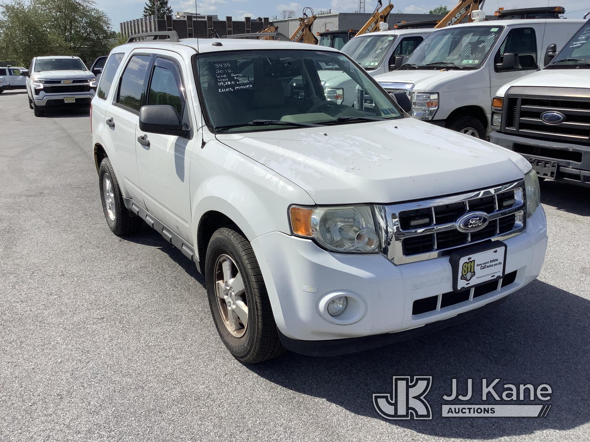 (Chester Springs, PA) 2012 Ford Escape XLT 4x4 4-Door Sport Utility Vehicle Runs & Moves, Missing Re