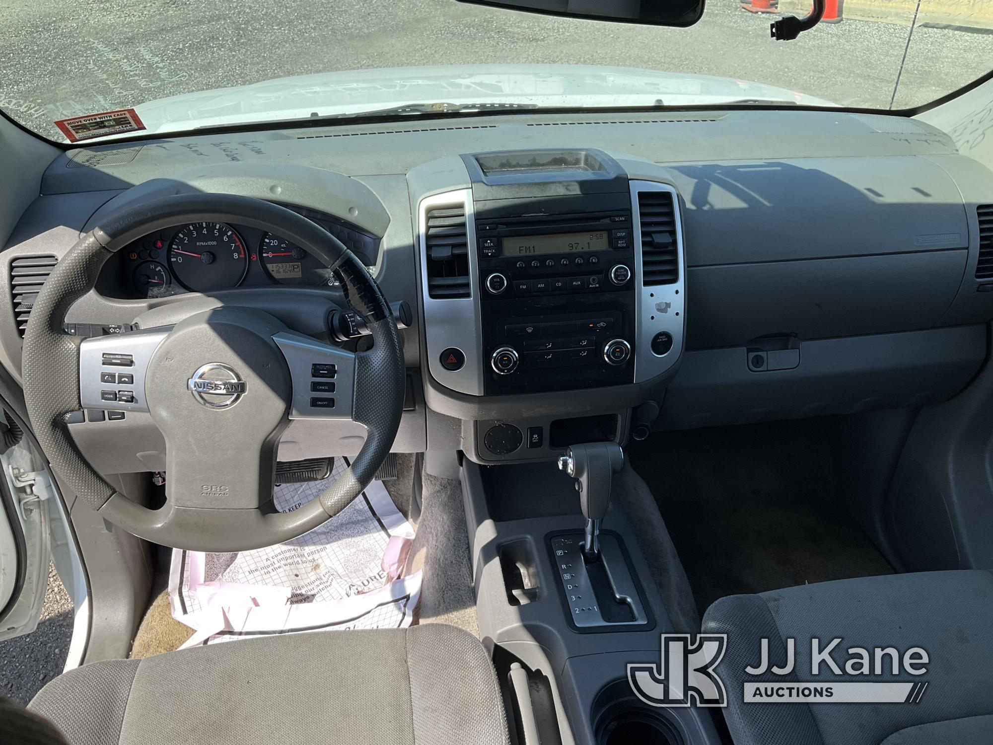 (Plymouth Meeting, PA) 2016 Nissan Frontier Extended-Cab Pickup Truck Runs & Moves, Body & Rust Dama