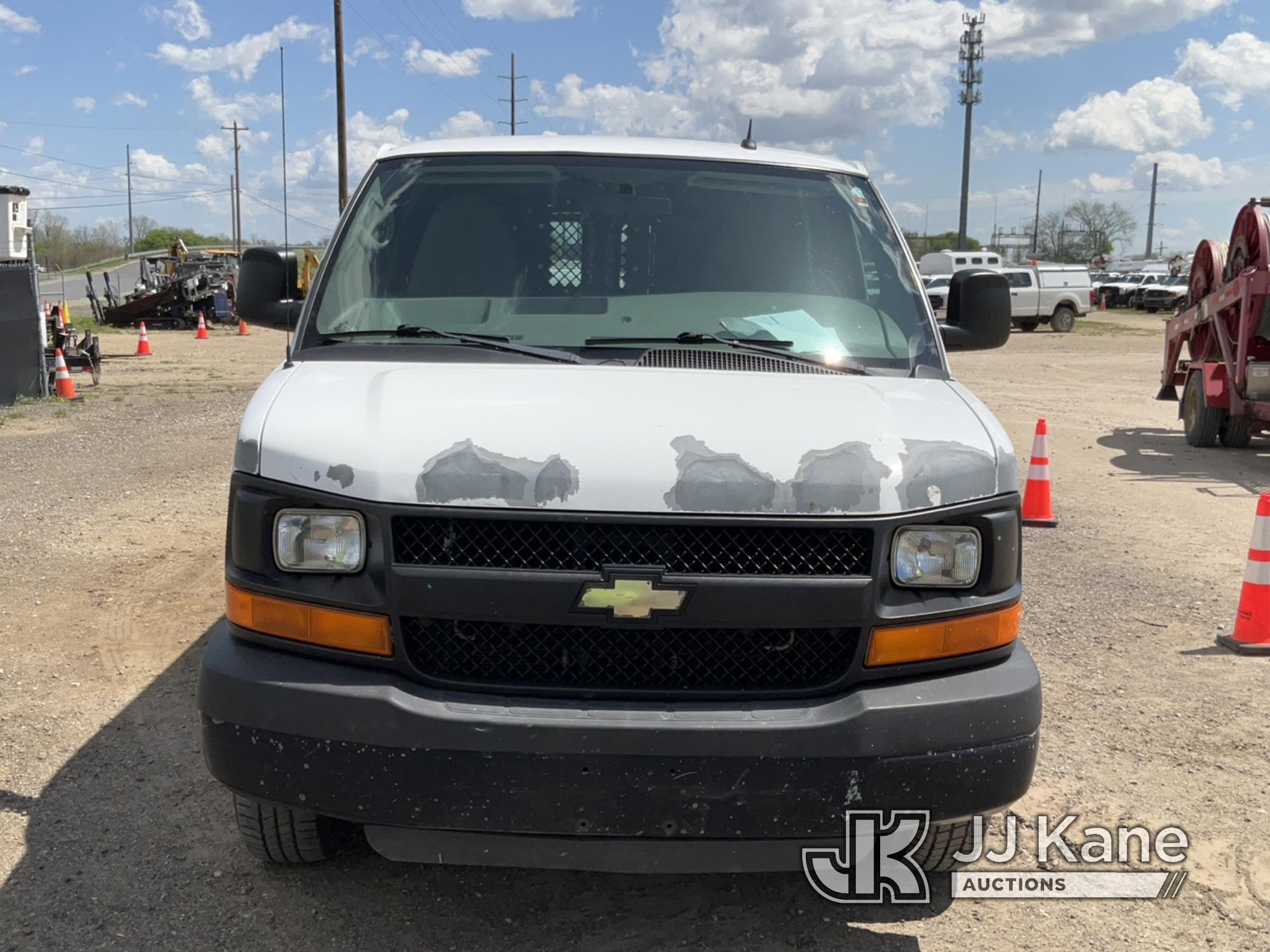 (Charlotte, MI) 2011 Chevrolet Express G2500 Cargo Van Runs, Moves, Rust, Body Damage, Belt Noise, s