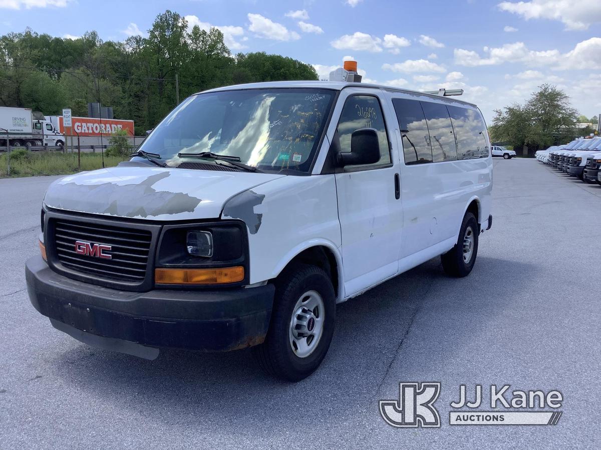 (Chester Springs, PA) 2010 GMC Savana G3500 Cargo Van Runs & Moves, Interior Damage, Rust & Body Dam