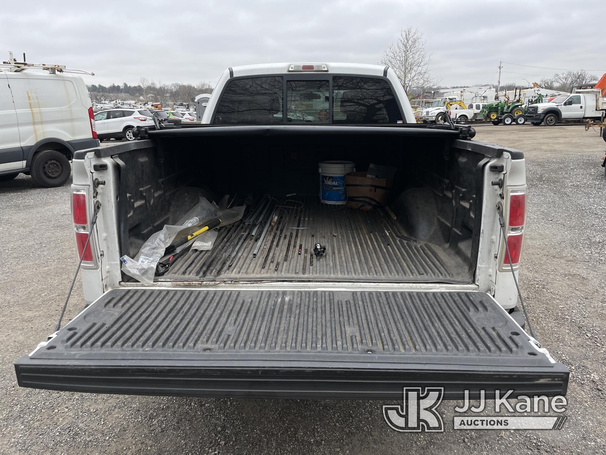 (Plymouth Meeting, PA) 2010 Ford F150 4x4 Extended-Cab Pickup Truck Runs & Moves, Body & Rust Damage