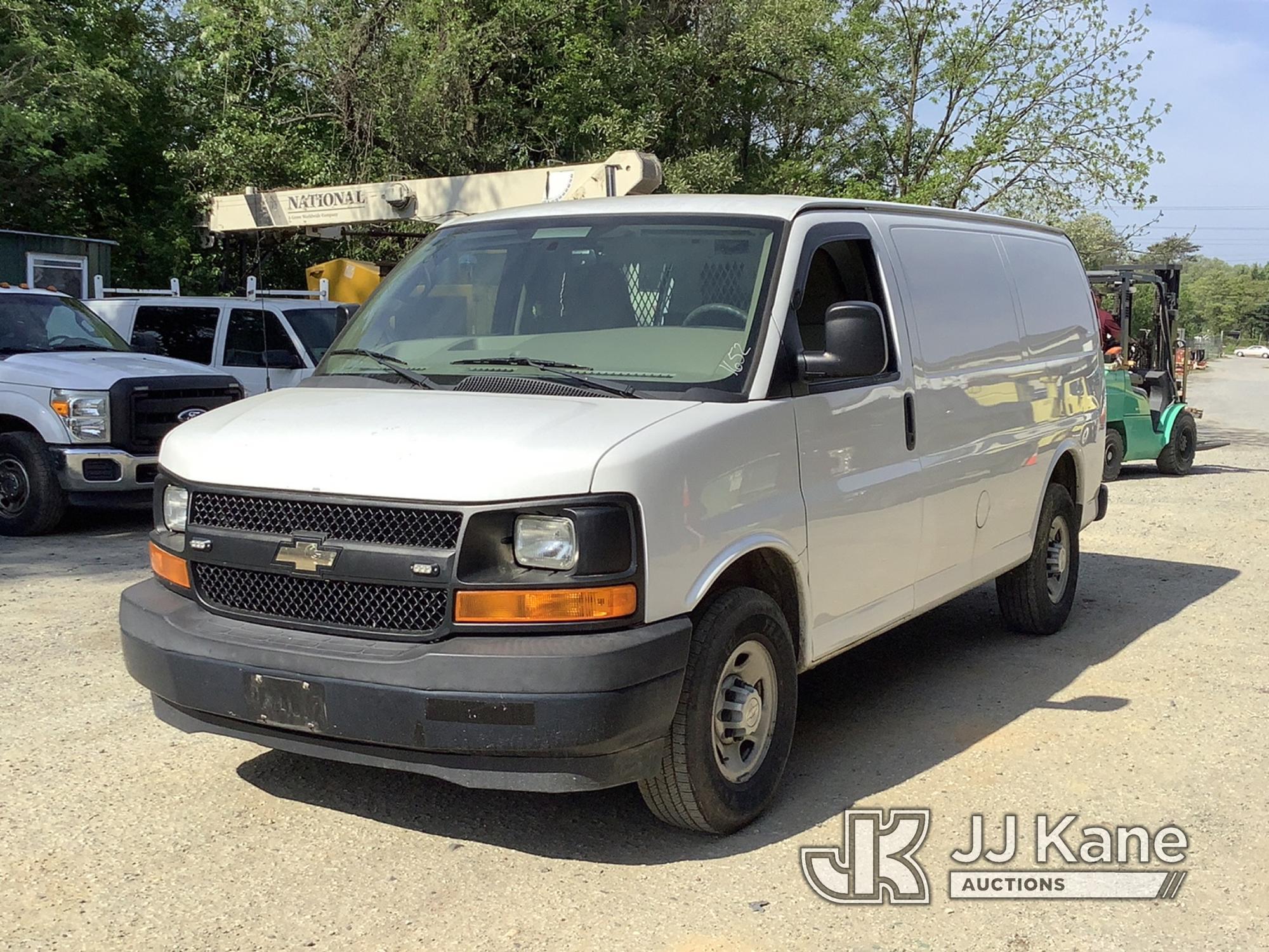 (Harmans, MD) 2017 Chevrolet Express G2500 Cargo Van Runs & Moves, Rust & Body Damage