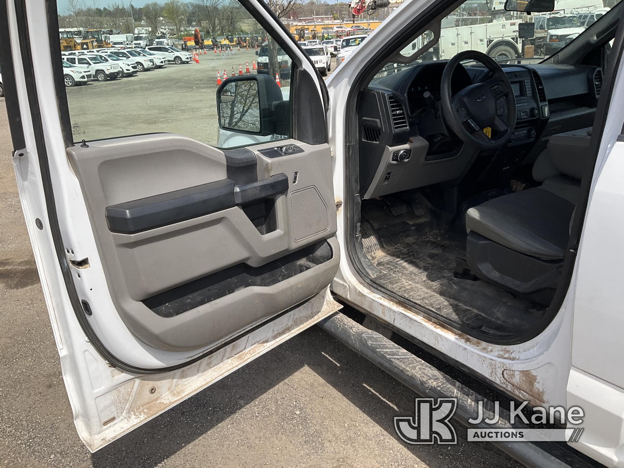 (Plymouth Meeting, PA) 2016 Ford F150 4x4 Pickup Truck Runs & Moves, Check Engine Light On, Body & R