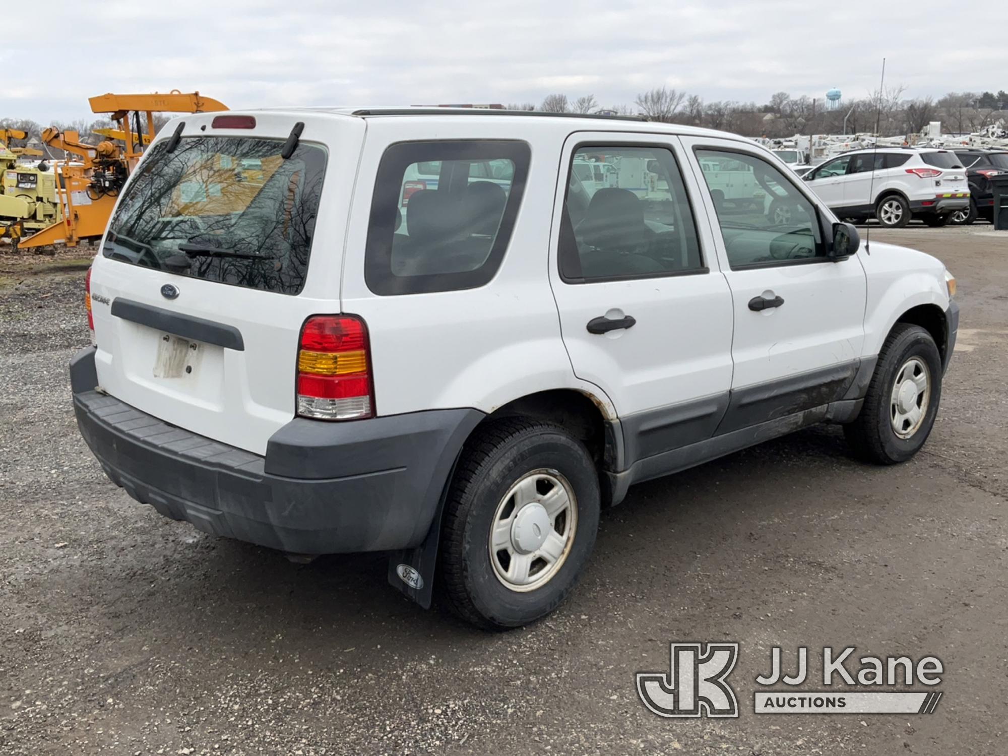 (Plymouth Meeting, PA) 2006 Ford Escape 4x4 4-Door Sport Utility Vehicle Runs & Moves, Body & Rust D