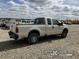 (Shrewsbury, MA) 2013 Ford F250 4x4 Extended-Cab Pickup Truck Runs & Moves) (Check Engine Light On,