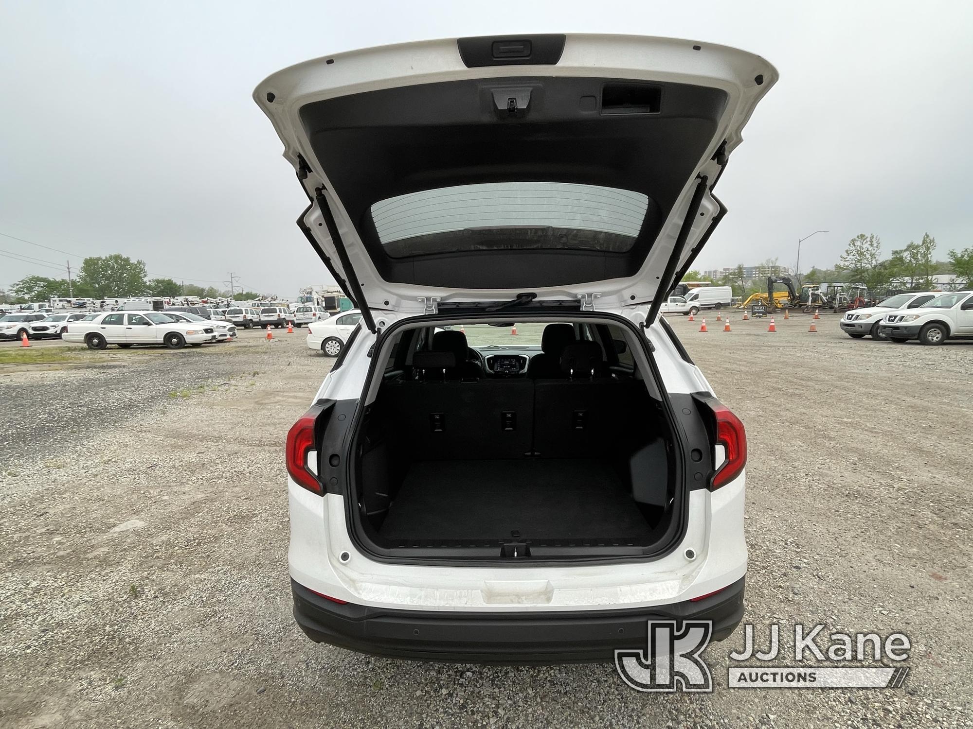 (Plymouth Meeting, PA) 2018 GMC Terrain SLE AWD 4-Door Sport Utility Vehicle Runs & Moves, Body & Ru