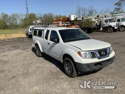 (Ashland, OH) 2017 Nissan Frontier Extended-Cab Pickup Truck Runs & Moves) (Minor Body Damage,