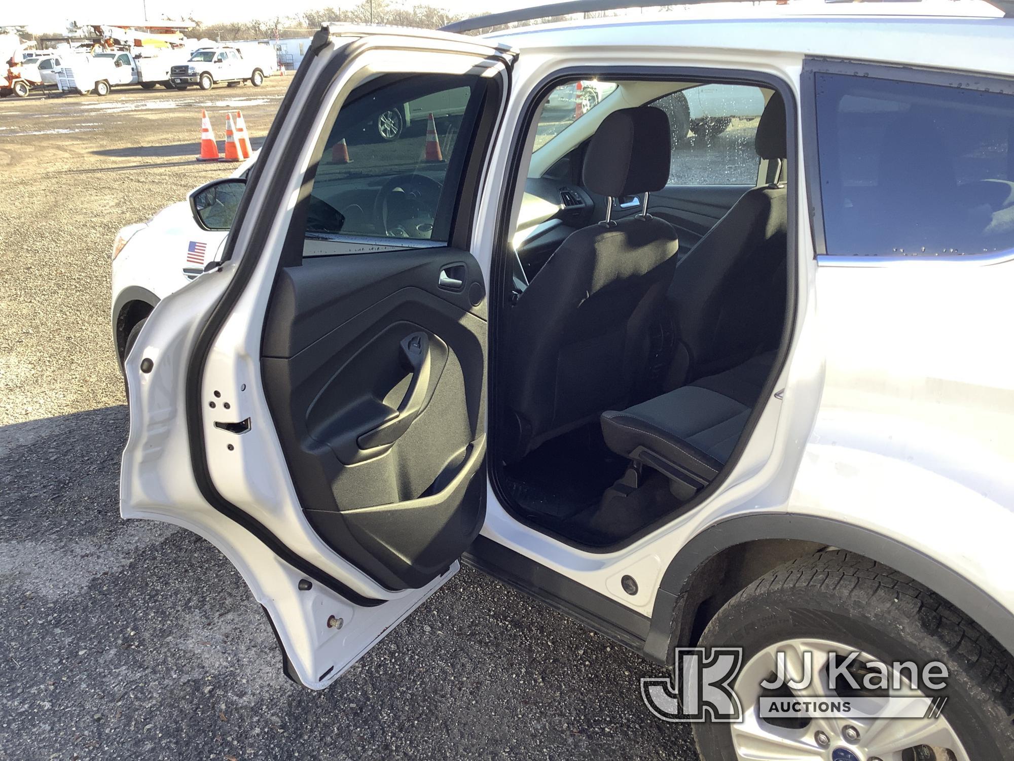 (Plymouth Meeting, PA) 2014 Ford Escape 4x4 4-Door Sport Utility Vehicle Runs & Moves, Body & Rust D