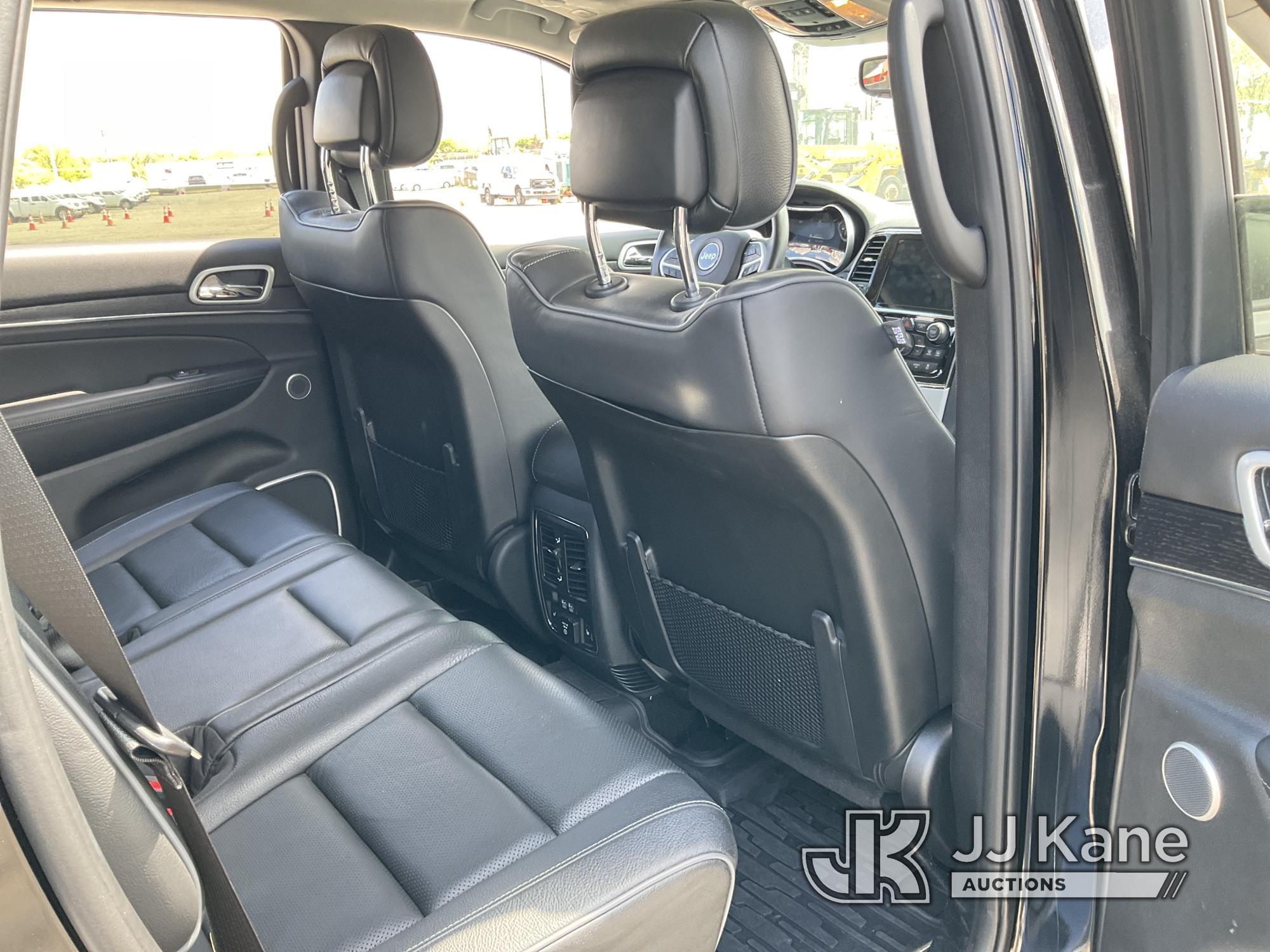 (Plymouth Meeting, PA) 2019 Jeep Grand Cherokee 4x4 4-Door Sport Utility Vehicle Runs & Moves, Body