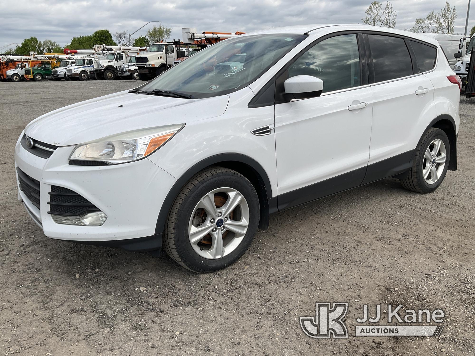 (Plymouth Meeting, PA) 2015 Ford Escape 4x4 4-Door Sport Utility Vehicle Runs & Moves, Body & Rust D