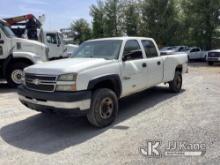 2007 Chevrolet Silverado 2500HD 4x4 Crew-Cab Pickup Truck Runs Rough & Moves, Engine Smokes, Low Coo