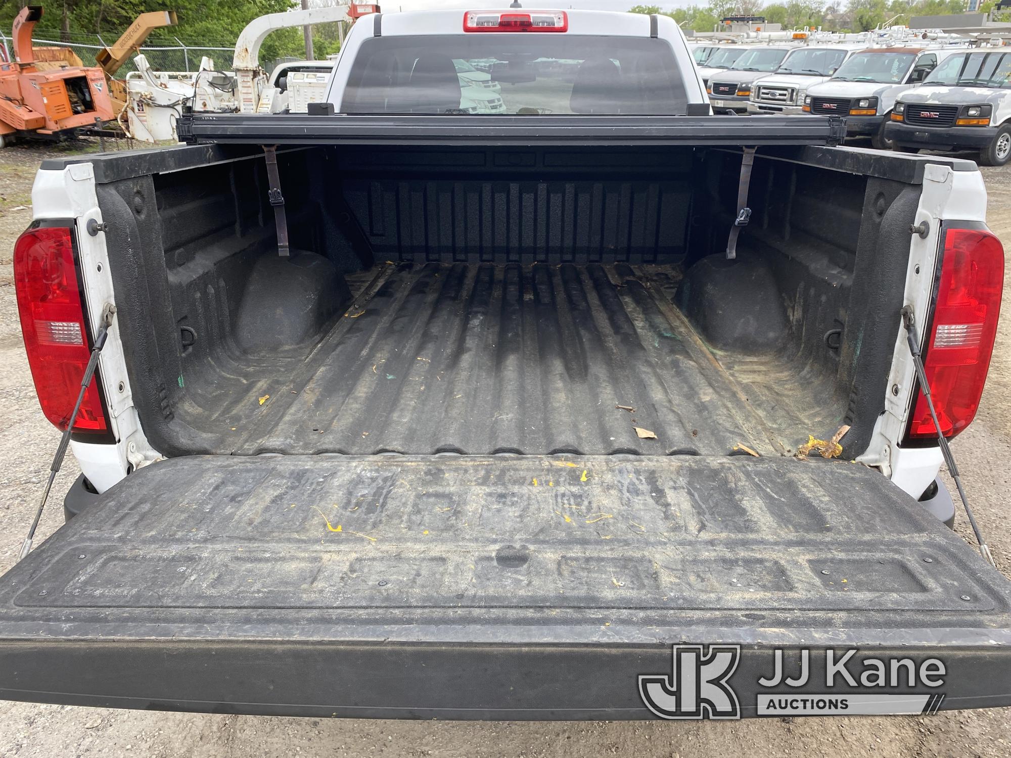 (Plymouth Meeting, PA) 2016 Chevrolet Colorado Extended-Cab Pickup Truck Runs & Moves, Body & Rust D