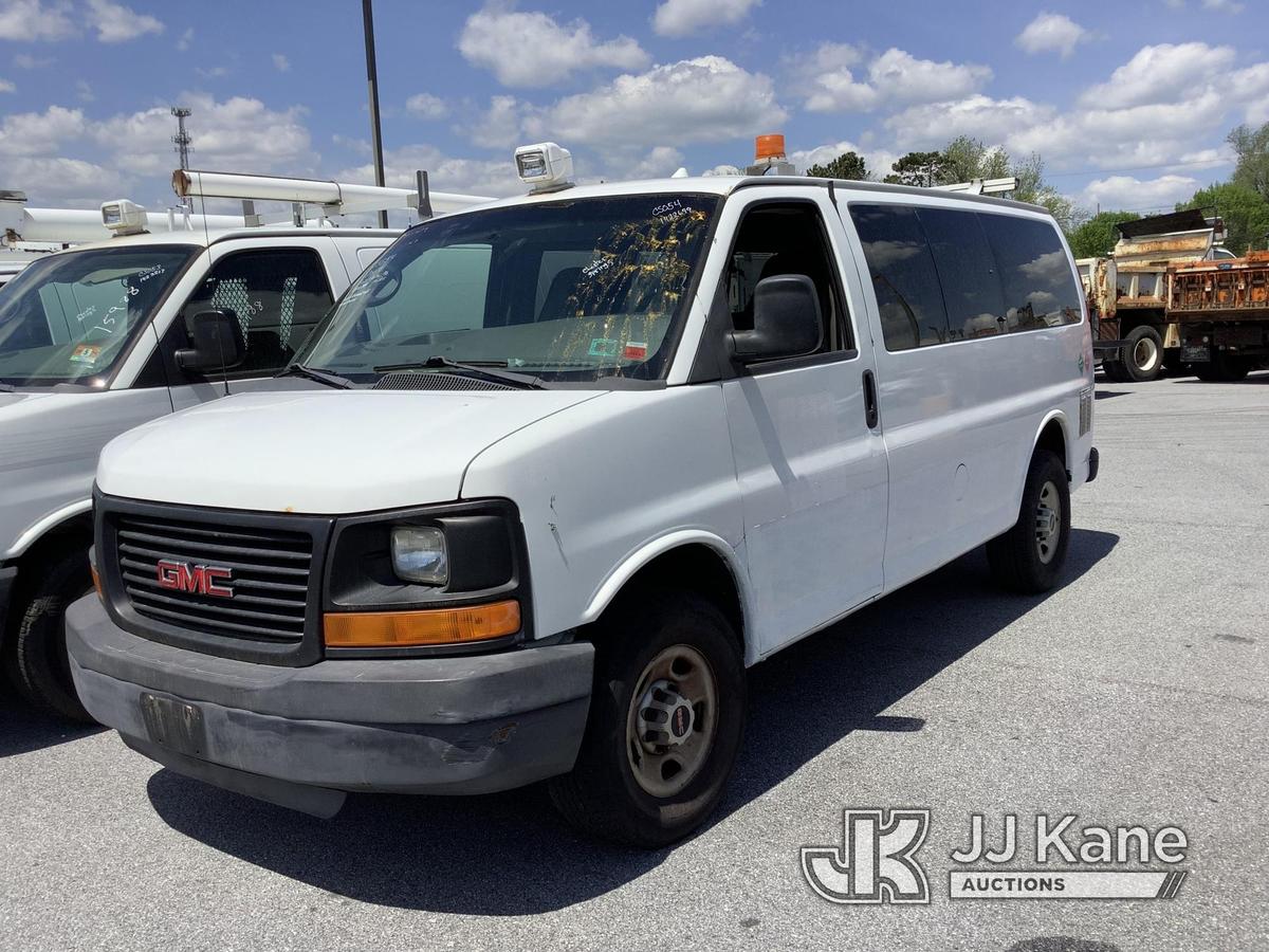 (Chester Springs, PA) 2009 GMC Savana G3500 Cargo Van Not Running, Condition Unknown, Cranks, Rust &