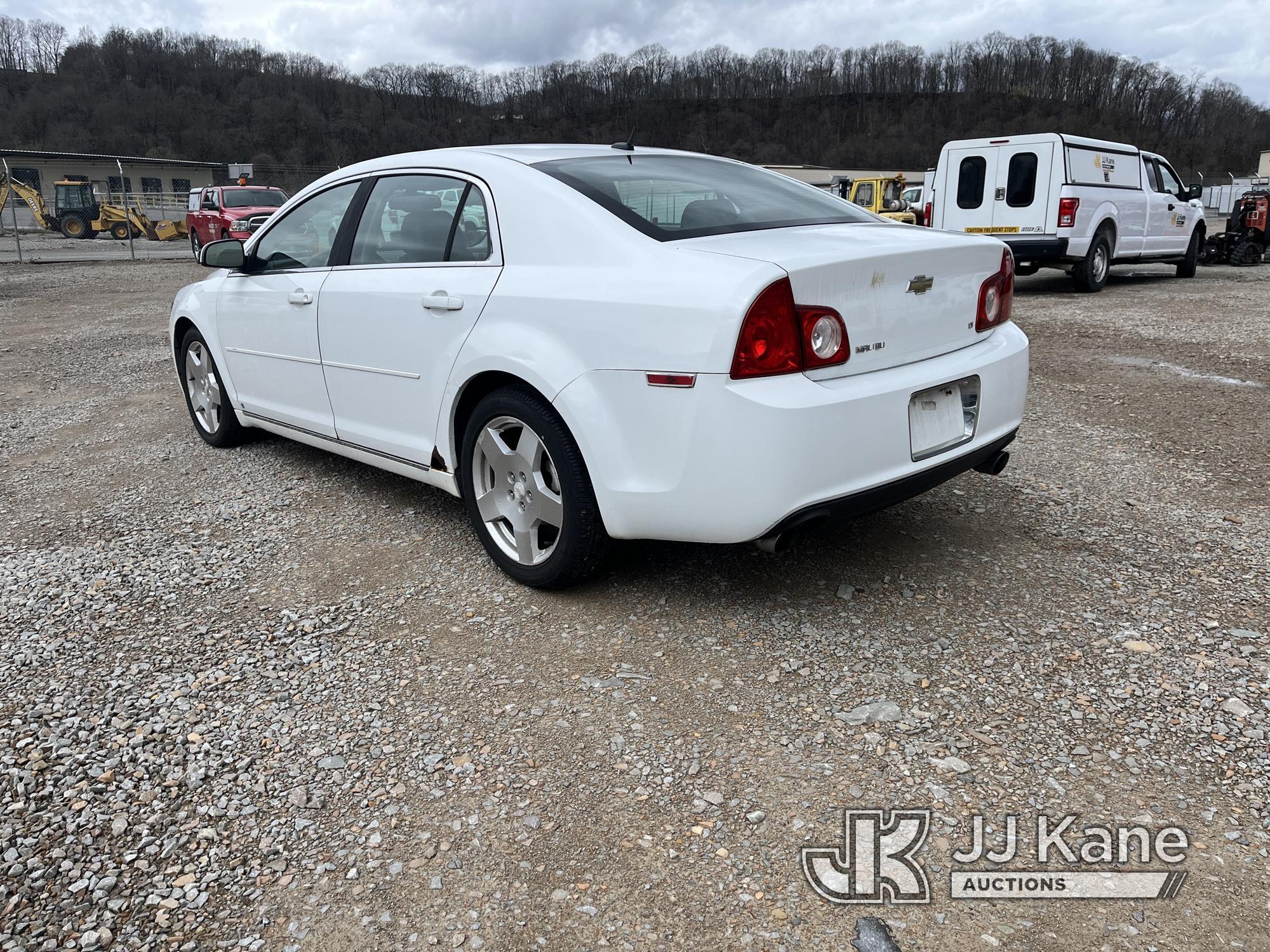 (Smock, PA) 2009 Chevrolet Malibu LT 4-Door Sedan Title Delay) (Runs & Moves, Rust, Paint & Body Dam