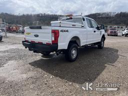 (Smock, PA) 2017 Ford F250 4x4 Extended-Cab Pickup Truck Runs & Moves, Rust & Body Damage