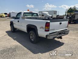 (Plymouth Meeting, PA) 2005 GMC Sierra 2500HD 4x4 Pickup Truck Runs & Moves, Check Engine Light On,