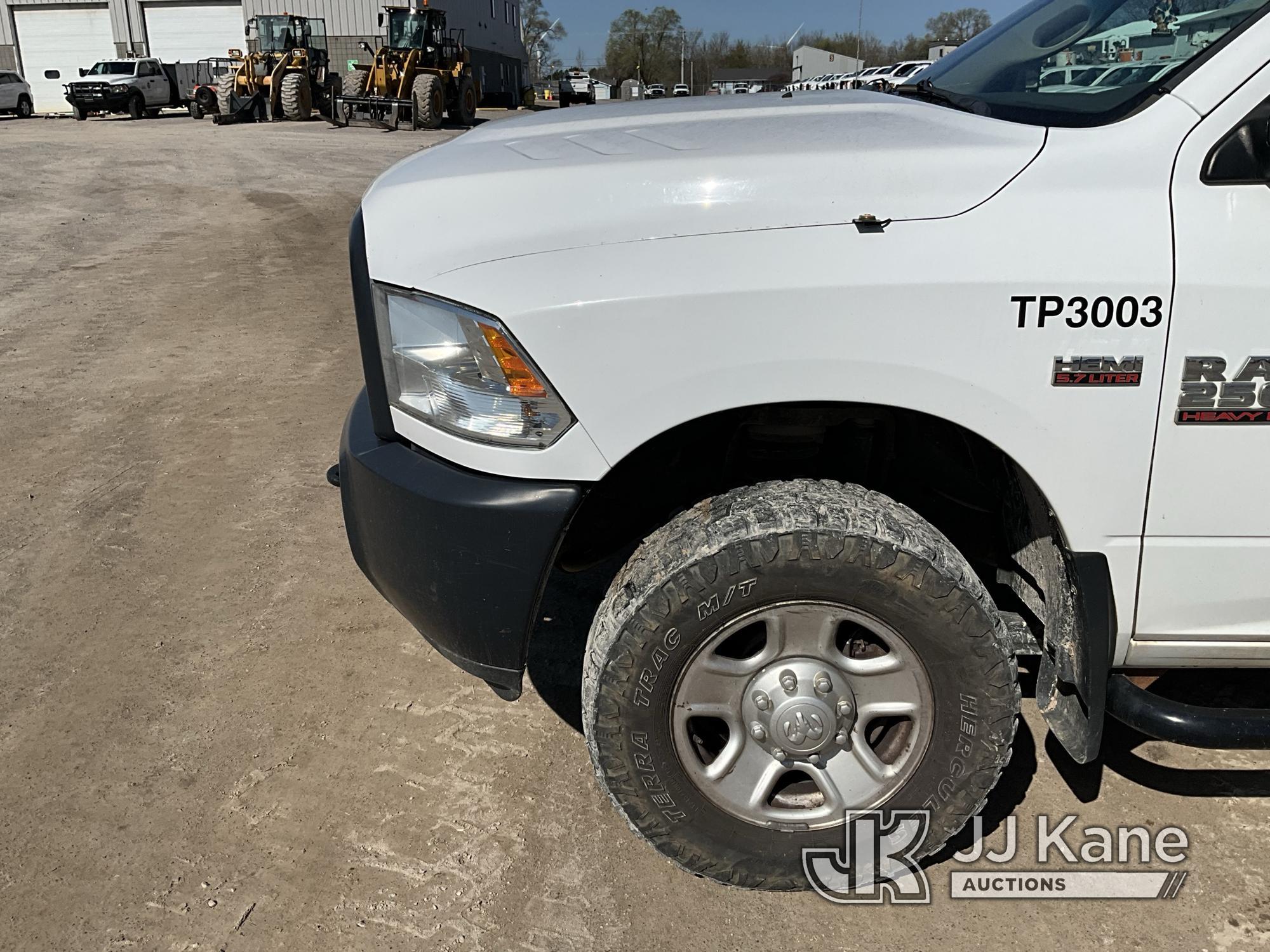 (Rosebush, MI) 2015 RAM 2500 4x4 Pickup Truck Runs & Moves) (Jump To Start,  Body Damage On Passenge