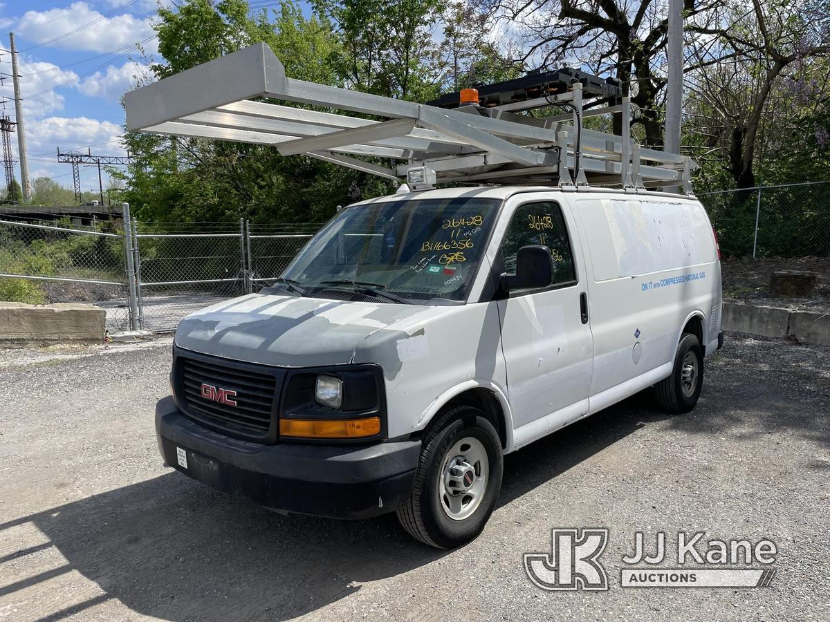 (Plymouth Meeting, PA) 2011 GMC Savana G3500 Cargo Van CNG Only) (Runs & Moves, Body & Rust Damage