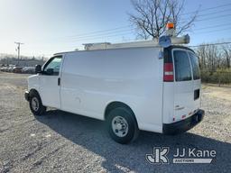 (Fort Wayne, IN) 2010 Chevrolet Express G2500 Cargo Van Runs & Moves