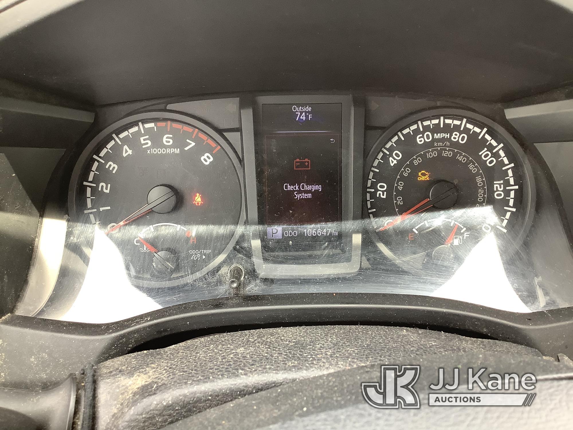 (Smock, PA) 2018 Toyota Tacoma 4x4 Extended-Cab Pickup Truck Not Running, Bad Engine, Rust, Paint &