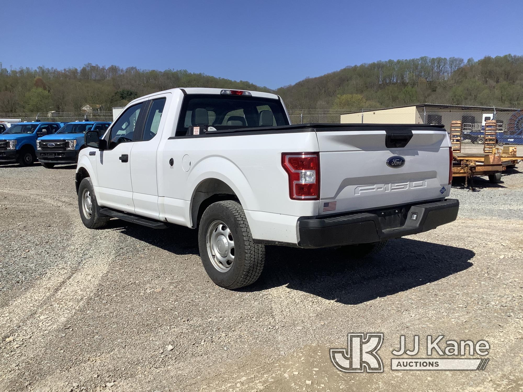 (Smock, PA) 2018 Ford F150 4x4 Extended-Cab Pickup Truck Runs & Moves, Rust Damage