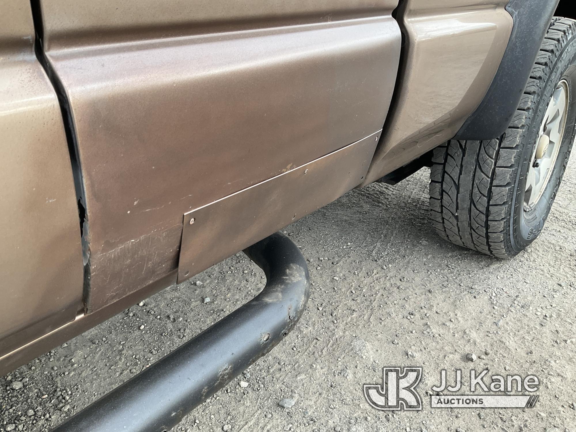 (Plymouth Meeting, PA) 2003 Chevrolet S10 4x4 Extended-Cab Pickup Truck