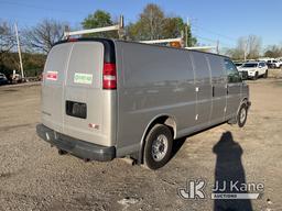 (Plymouth Meeting, PA) 2005 GMC Savana G3500 Cargo Van Runs & Moves, Body & Rust Damage