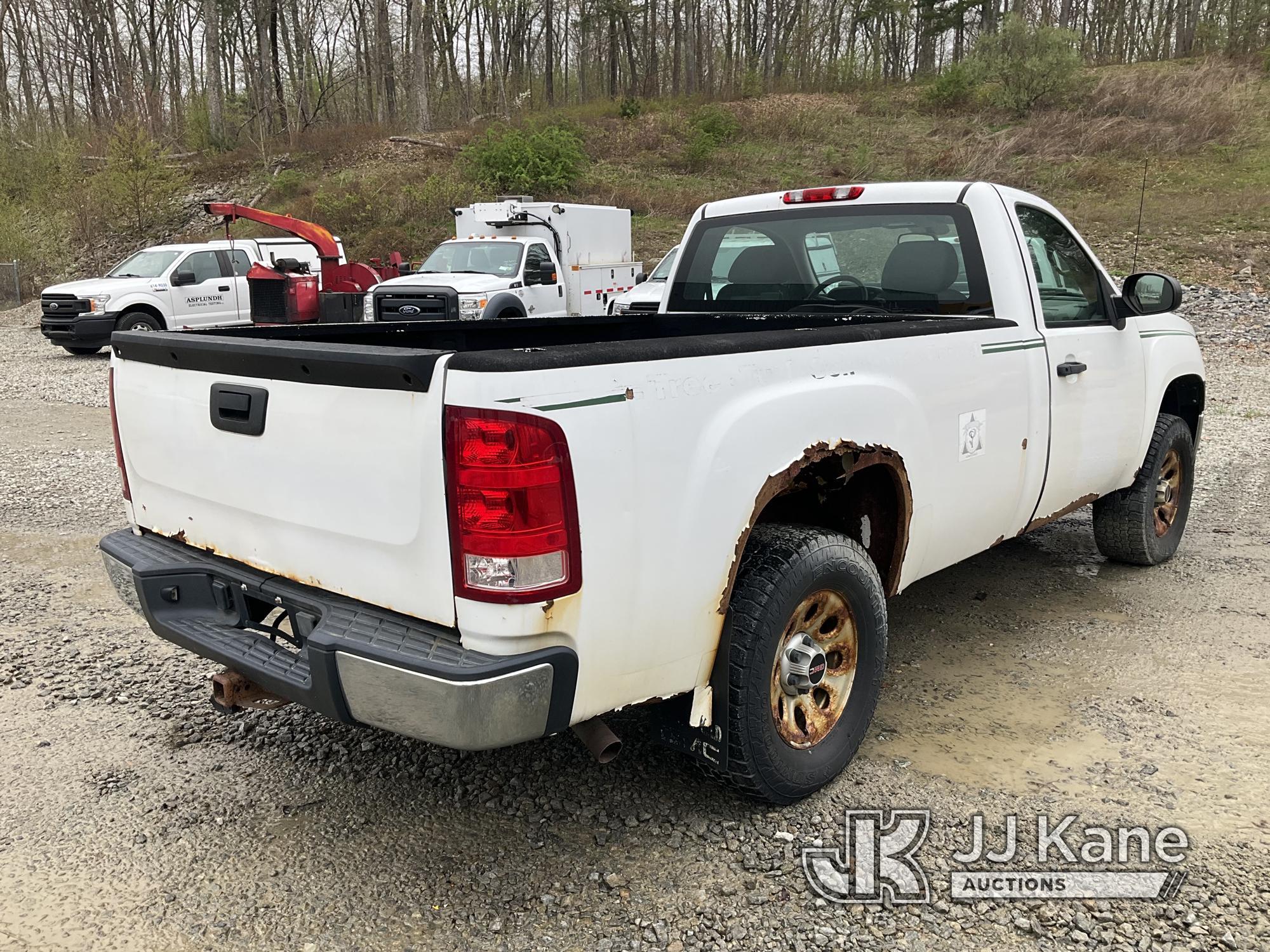 (Shrewsbury, MA) 2009 GMC Sierra 1500 4x4 Pickup Truck Not Running, No Crank, Drivetrain Condition U