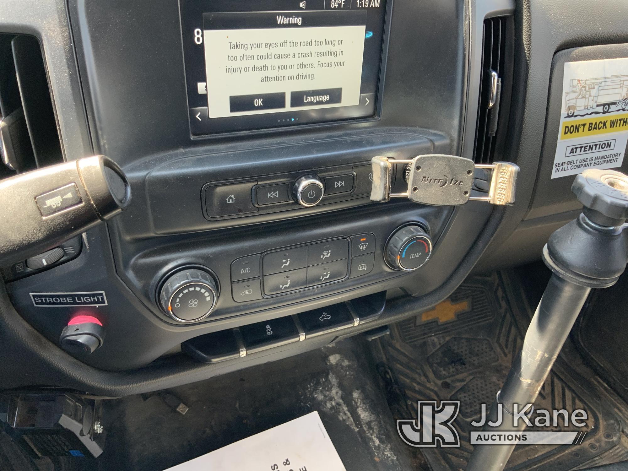 (Fort Wayne, IN) 2018 Chevrolet Silverado K1500 4X4 Extended-Cab Pickup Truck Not Running, Condition