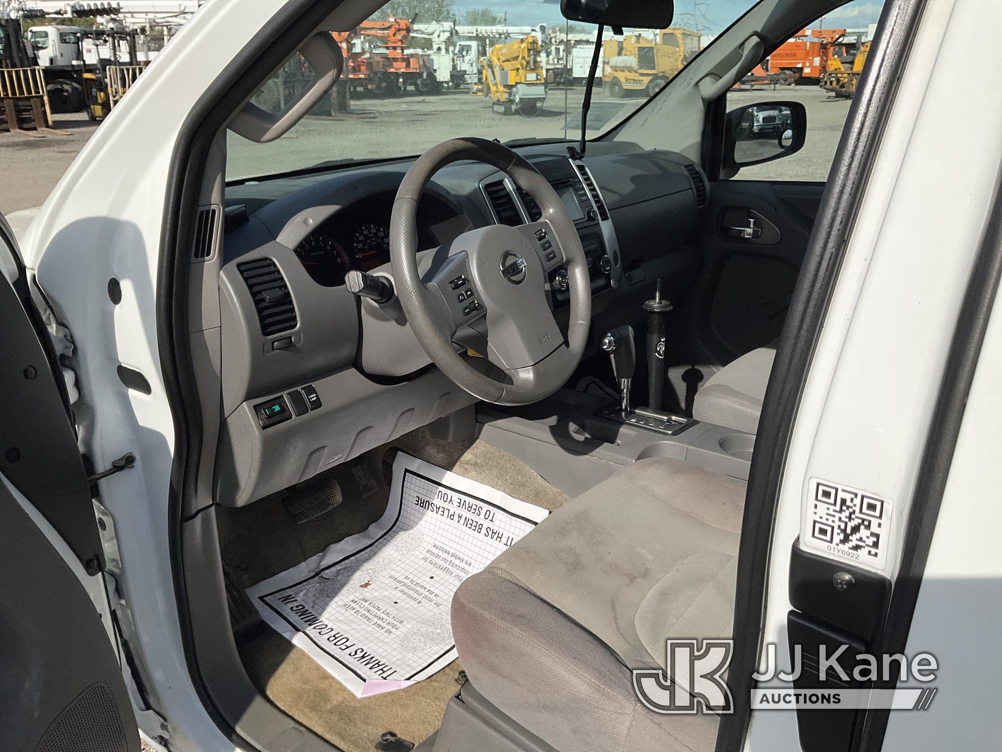 (Plymouth Meeting, PA) 2017 Nissan Frontier Extended-Cab Pickup Truck Runs & Moves, Body & Rust Dama