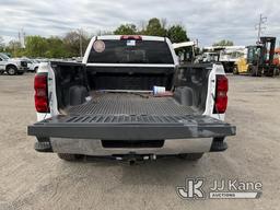 (Plymouth Meeting, PA) 2014 Chevrolet Silverado 1500 4x4 Extended-Cab Pickup Truck Runs & Moves, Bod