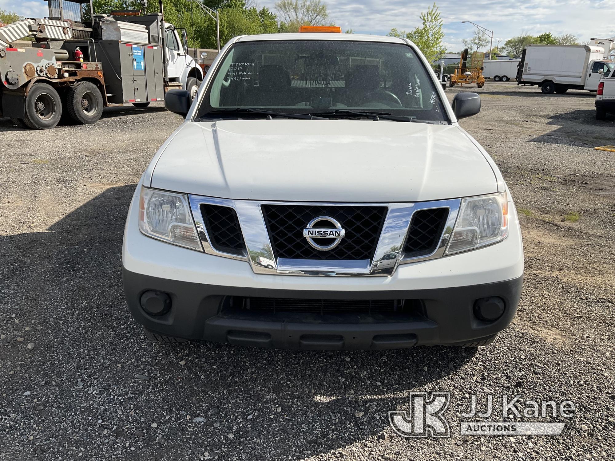 (Plymouth Meeting, PA) 2017 Nissan Frontier Extended-Cab Pickup Truck Runs & Moves, Body & Rust Dama