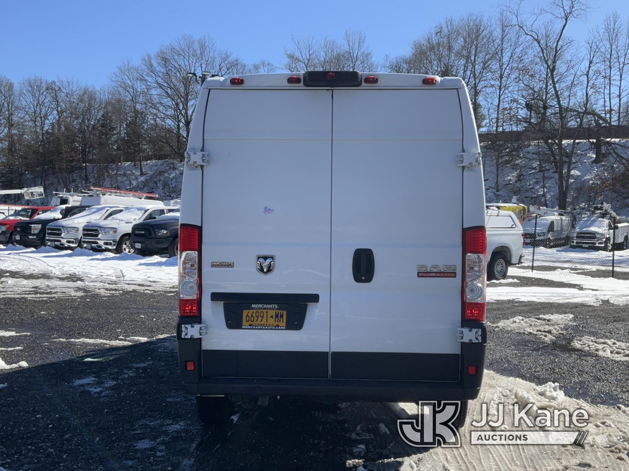 (Kings Park, NY) 2020 Ram Promaster 2500 High-Top Cargo Van Runs & Moves, Minor Body Damage) (Inspec