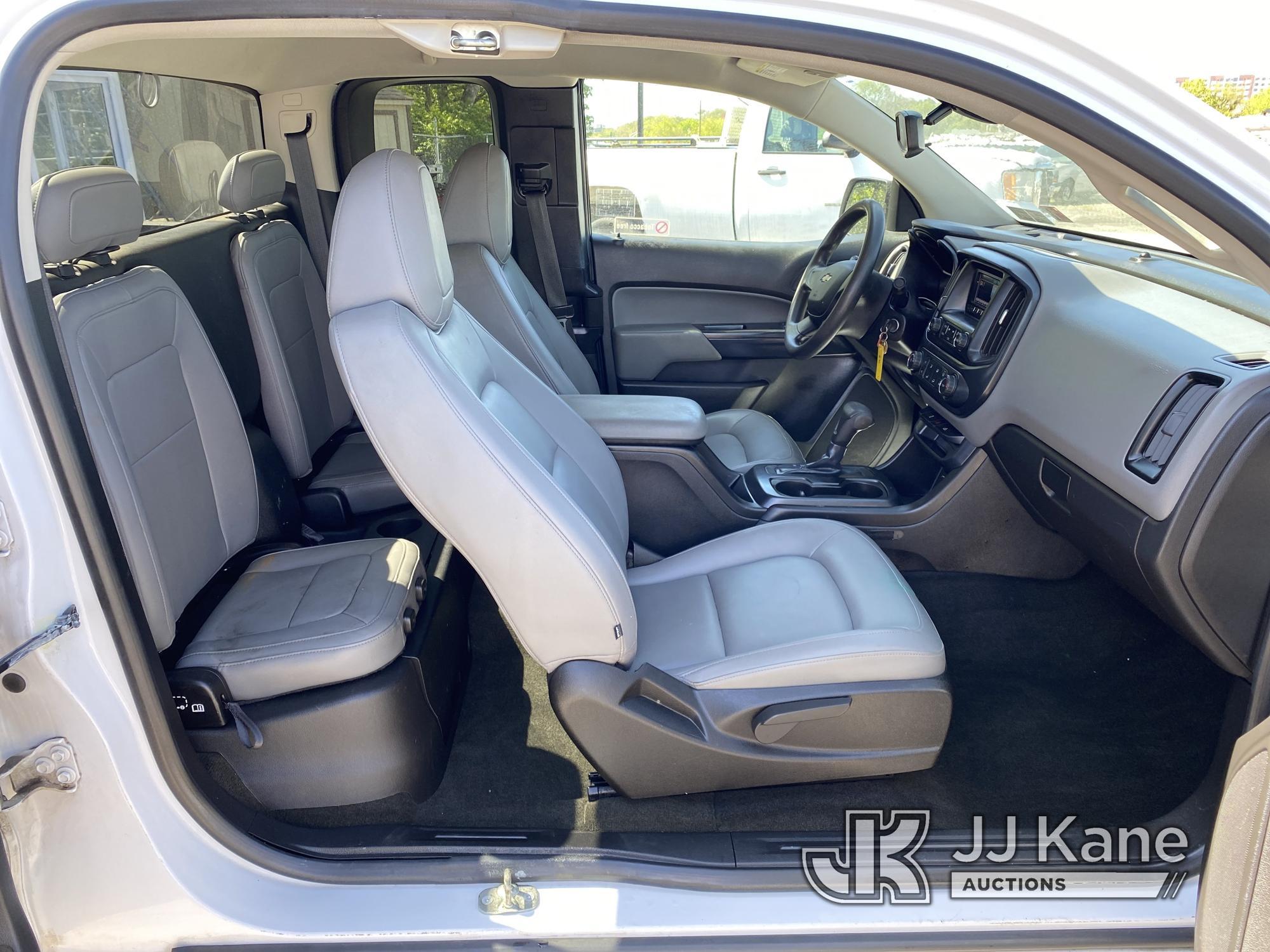 (Plymouth Meeting, PA) 2015 Chevrolet Colorado Extended-Cab Pickup Truck Runs & Moves, Body & Rust D