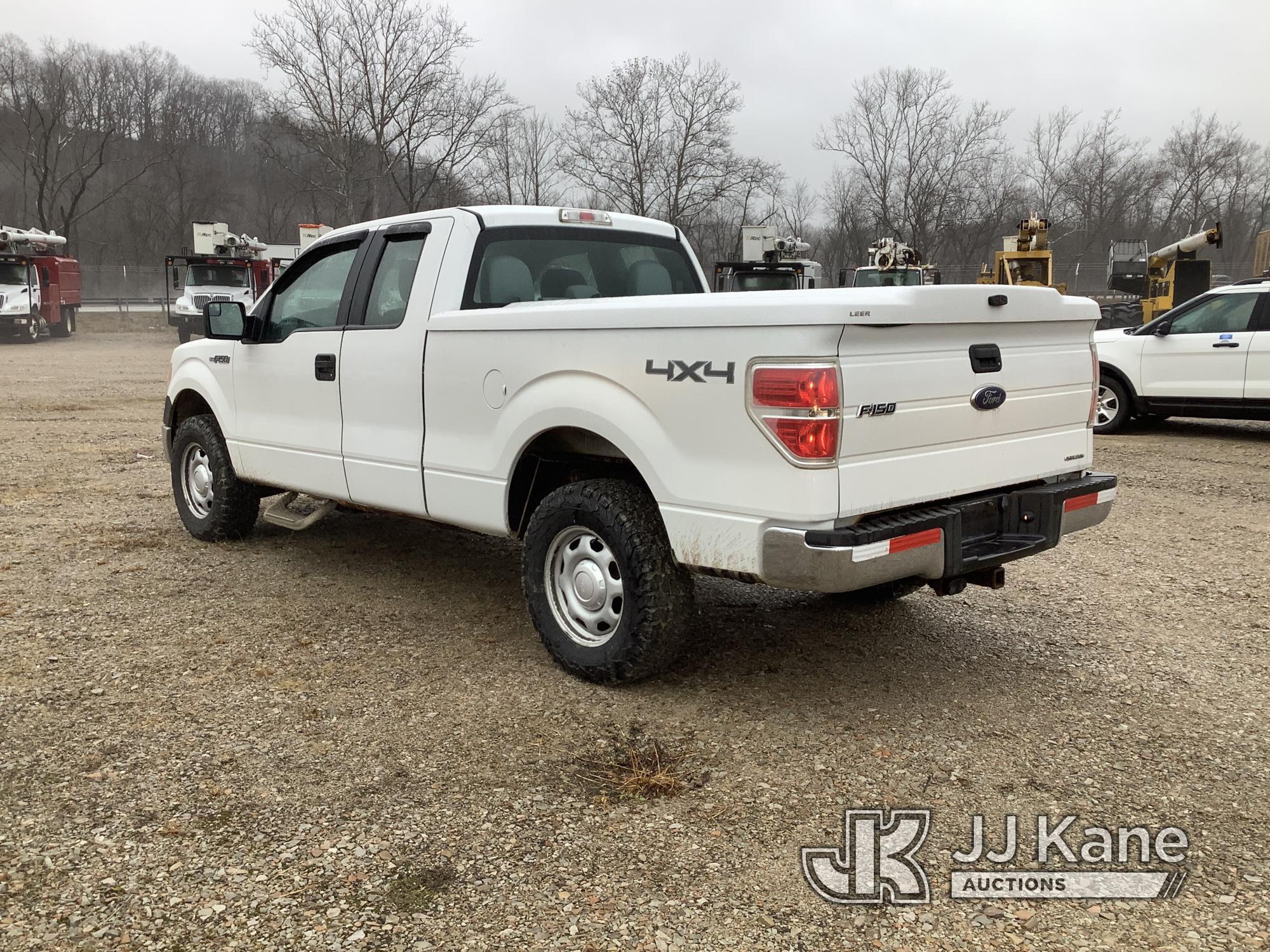 (Smock, PA) 2014 Ford F150 4x4 Extended-Cab Pickup Truck Title Delay) (Runs & Moves, Rust Damage