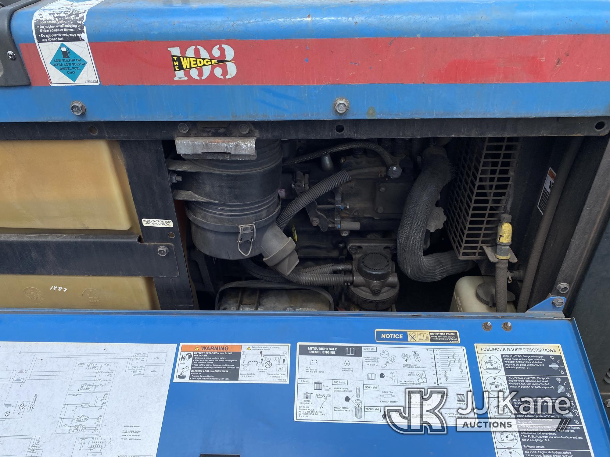 (Plymouth Meeting, PA) Miller Big Blue 450 Welder/Generator Not Running Condition Unknown