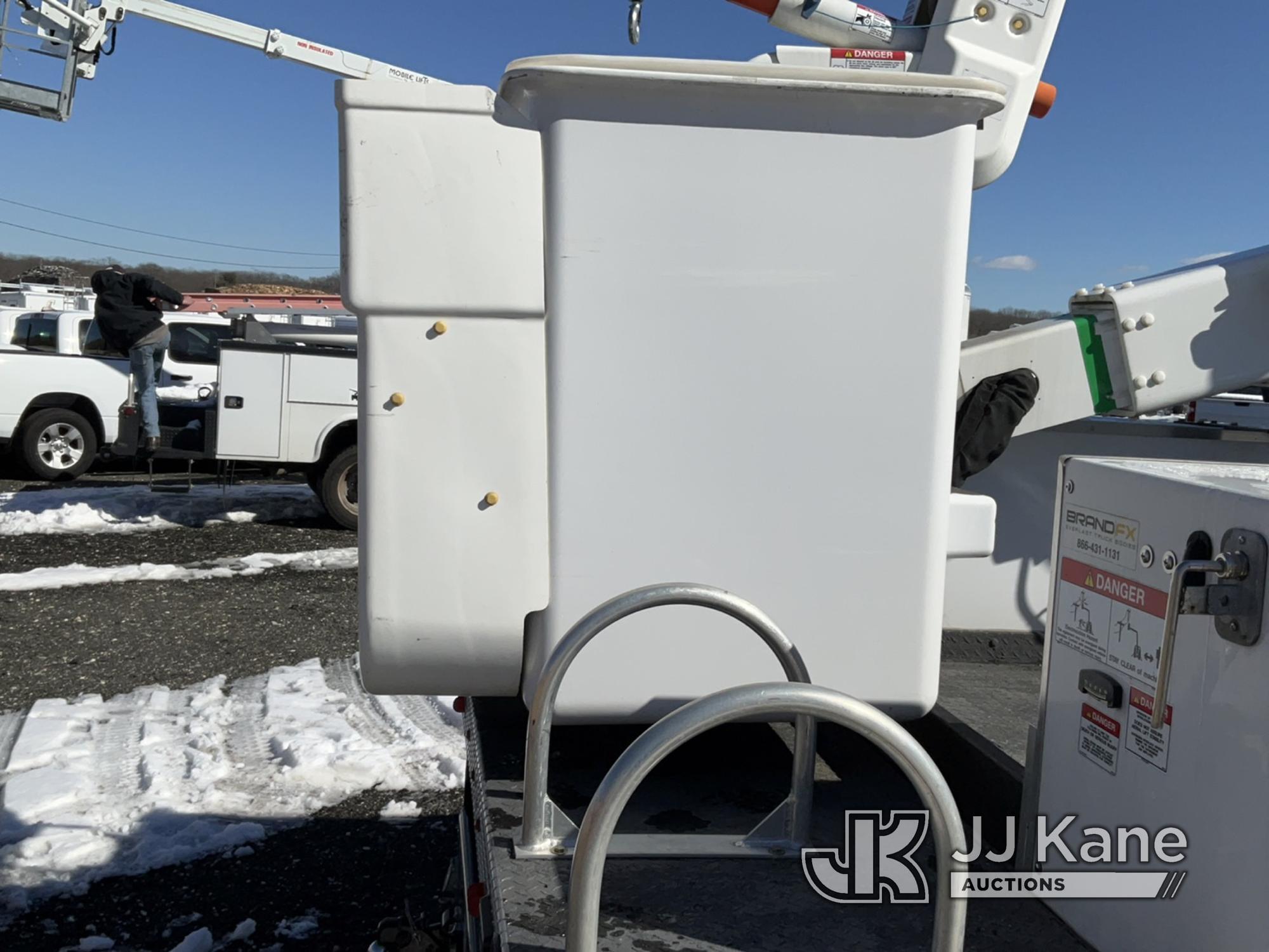 (Kings Park, NY) Versalift VST-40I, Articulating & Telescopic Material Handling Bucket Truck mounted