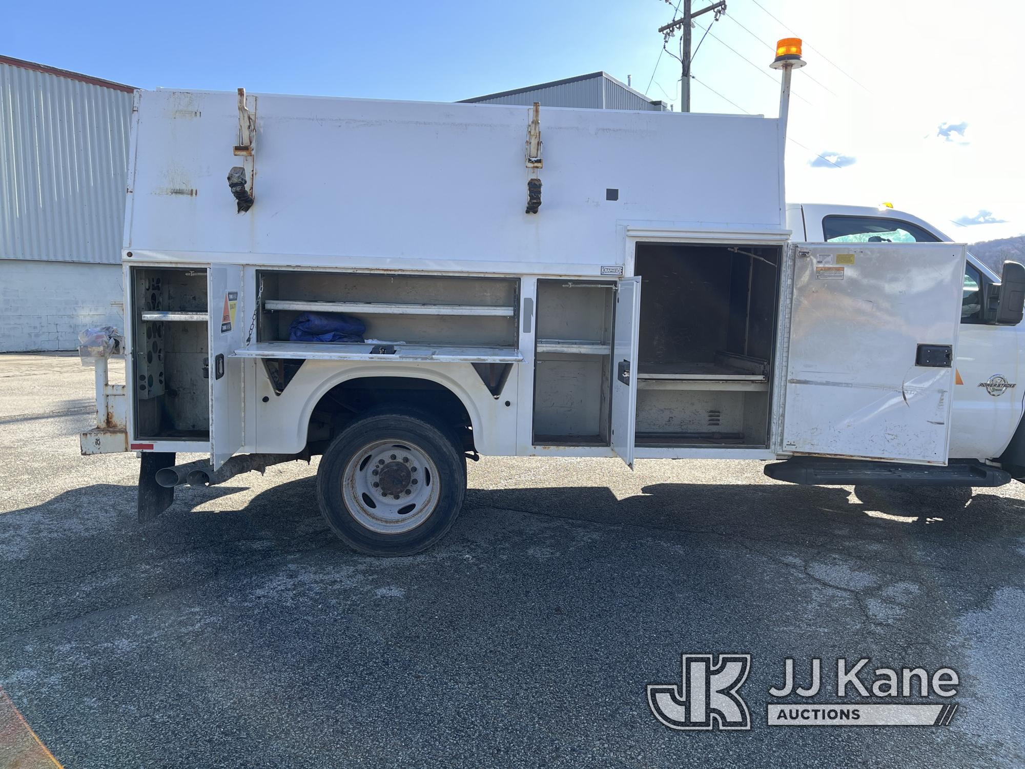 (Lemont Furnace, PA) 2016 Ford F450 Enclosed High-Top Service Truck Runs & Moves, Passenger Side Mir