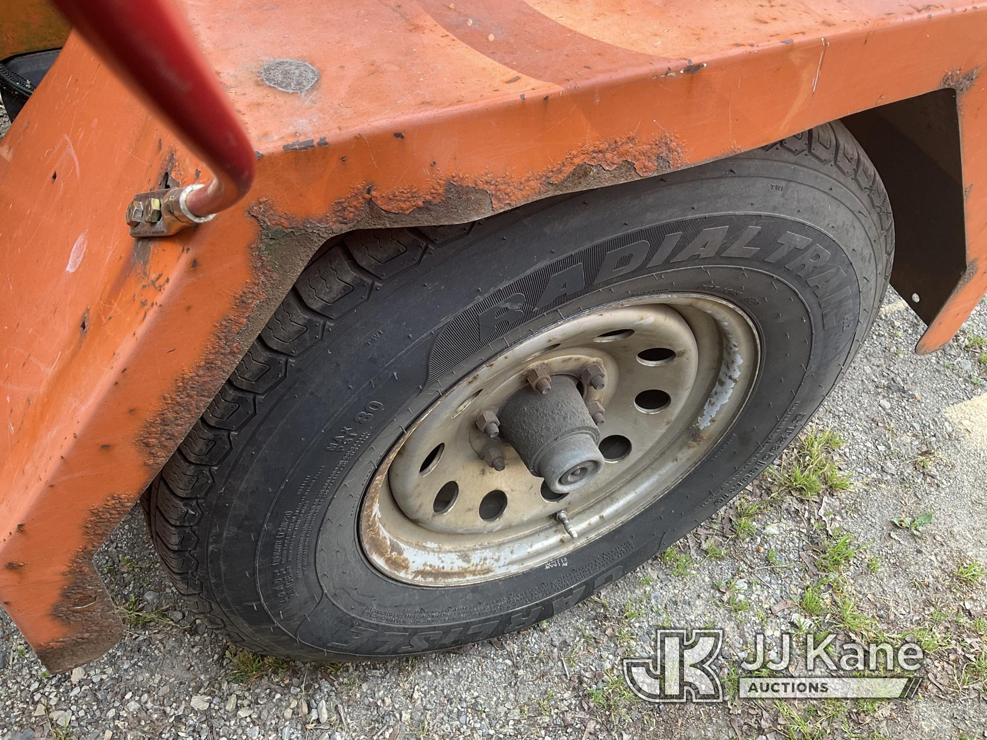 (Plymouth Meeting, PA) 2014 Vermeer BC1000XL Chipper (12in Drum) Runs, Body & Rust Damage, Seller St