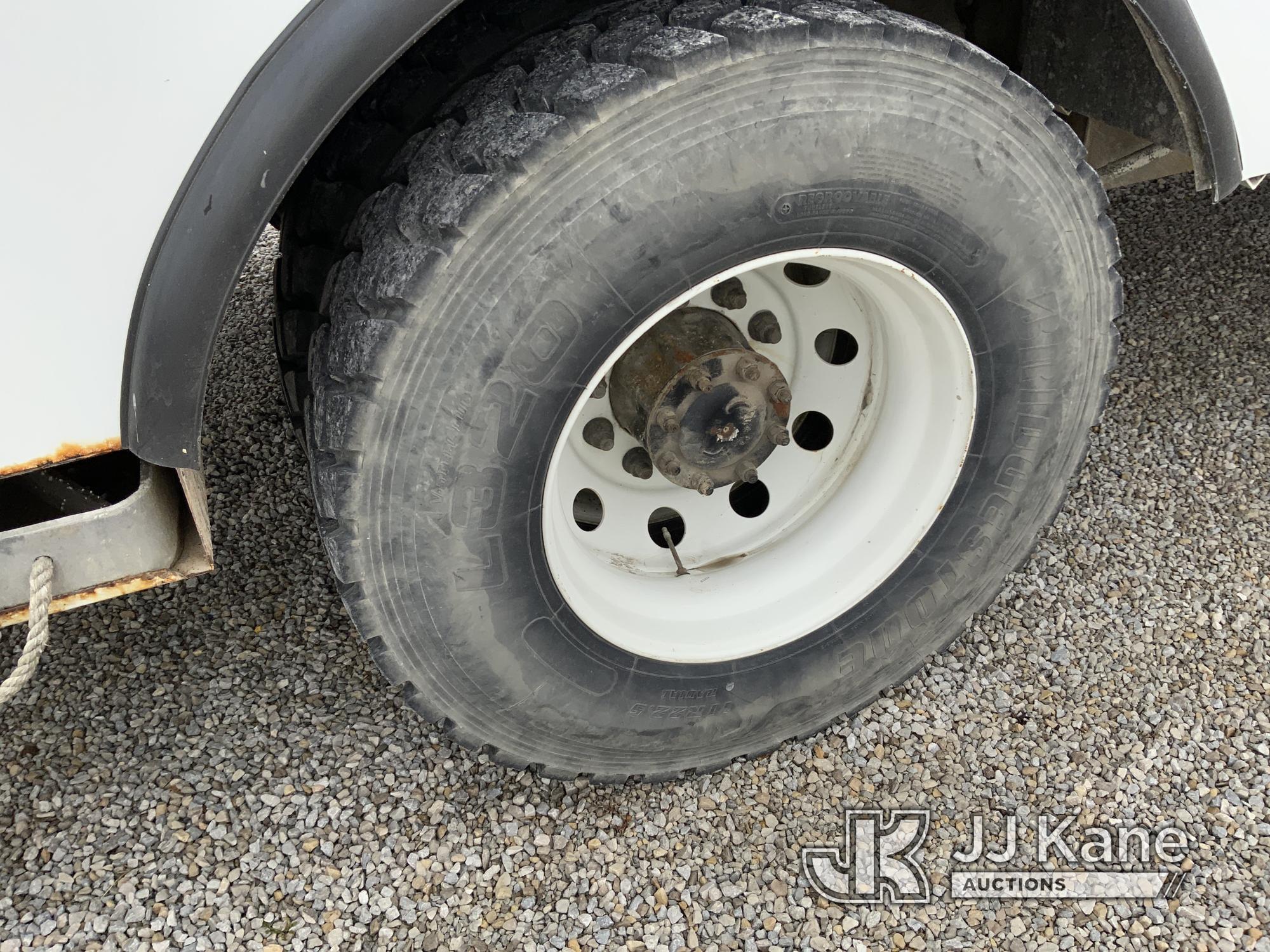 (Fort Wayne, IN) Altec DM47-TR, Digger Derrick rear mounted on 2010 Freightliner M2 106 Utility Truc