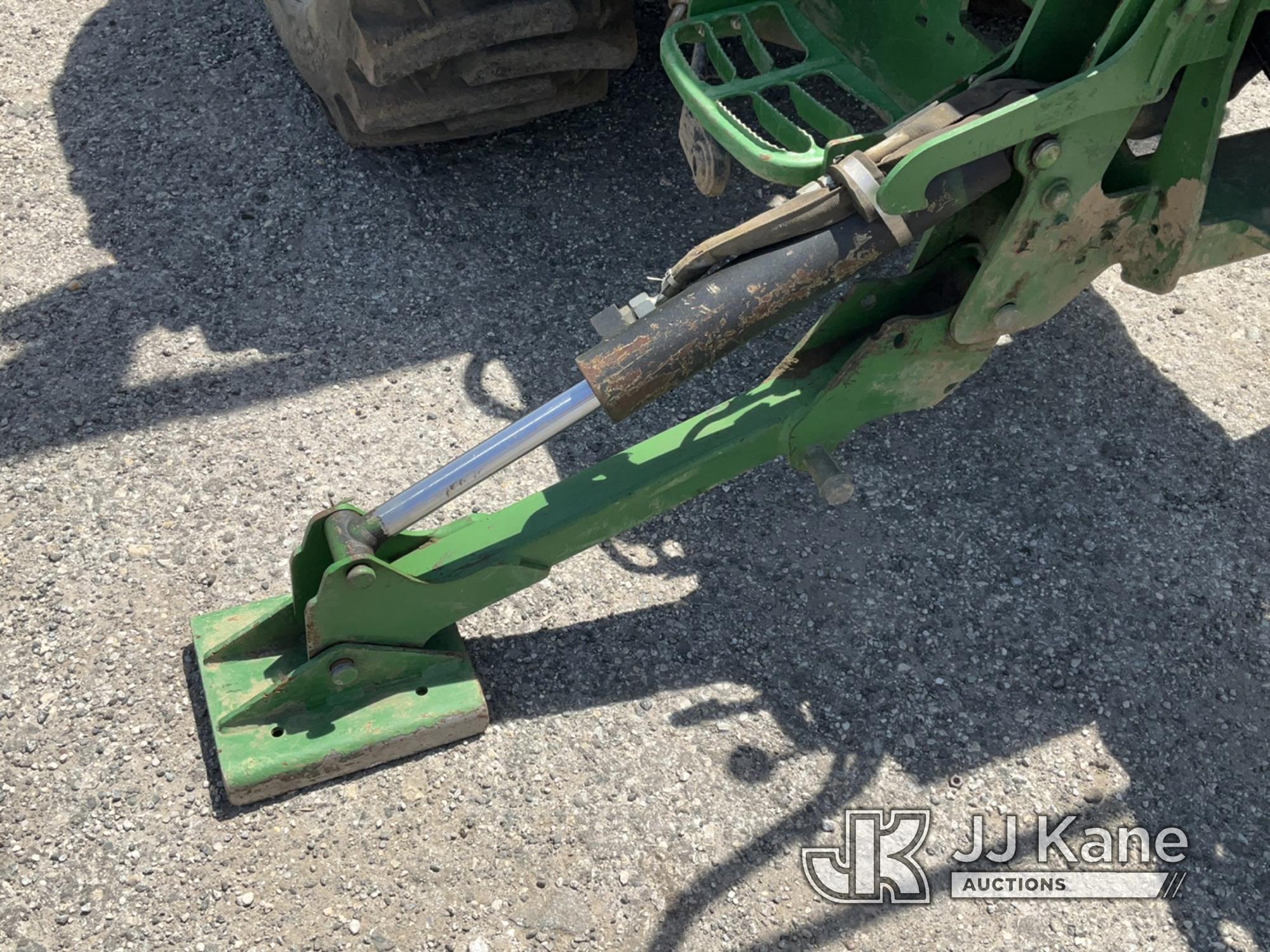 (Plymouth Meeting, PA) 2020 John Deere 3032E 4x4 Mini Utility Tractor Loader Backhoe Runs, Moves & O