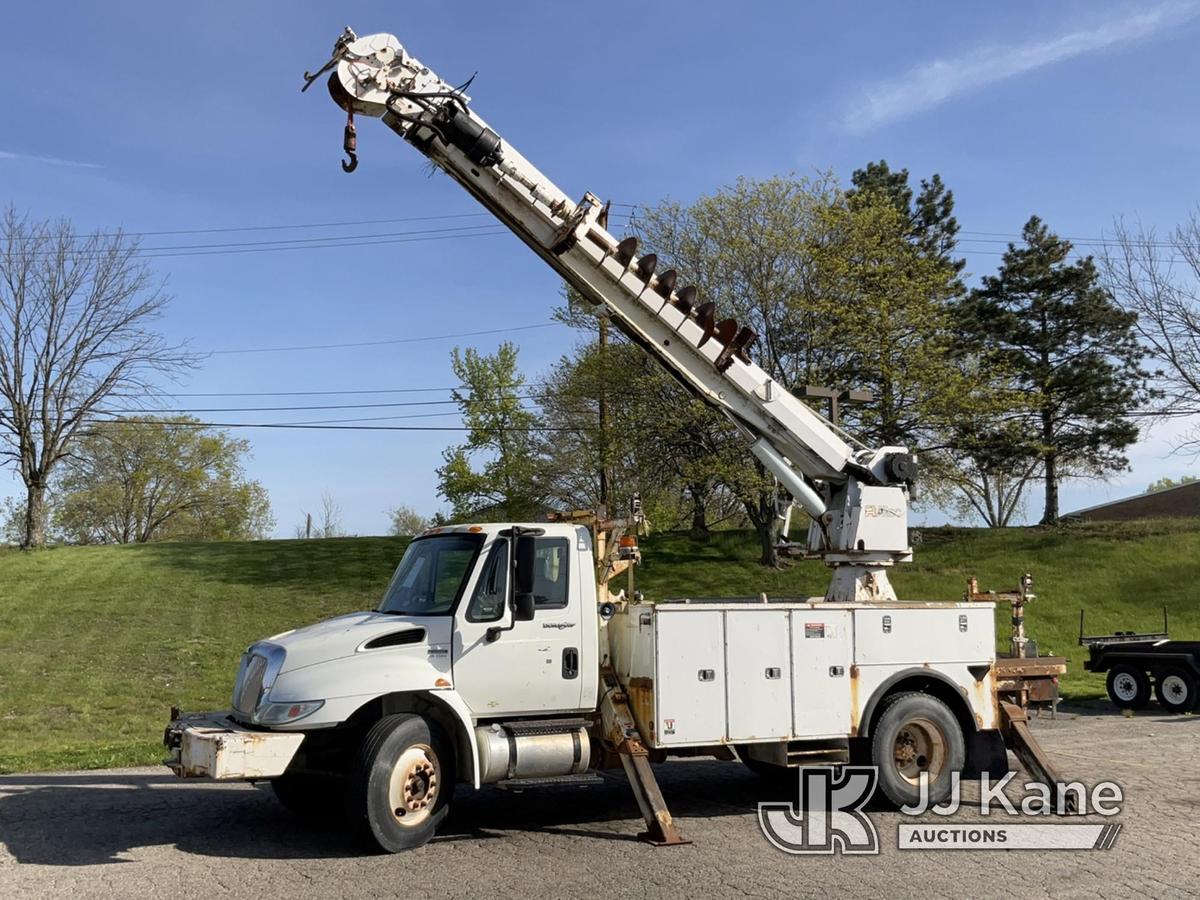 (Miamisburg, OH) Altec DM47-TR, Digger Derrick rear mounted on 2009 International 4300 Utility Truck