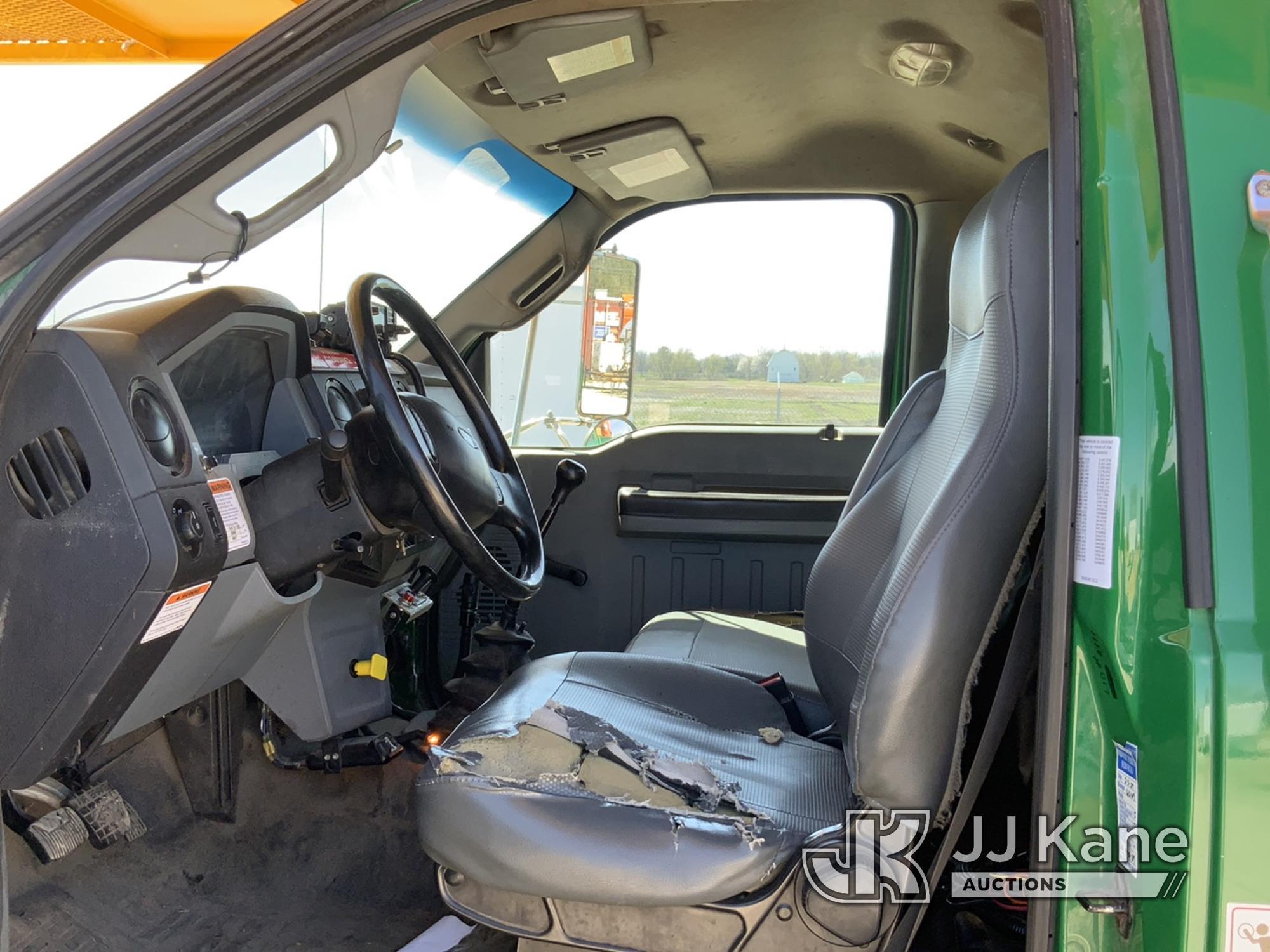 (Charlotte, MI) Altec LR760E70, Over-Center Elevator Bucket Truck mounted behind cab on 2015 Ford F7