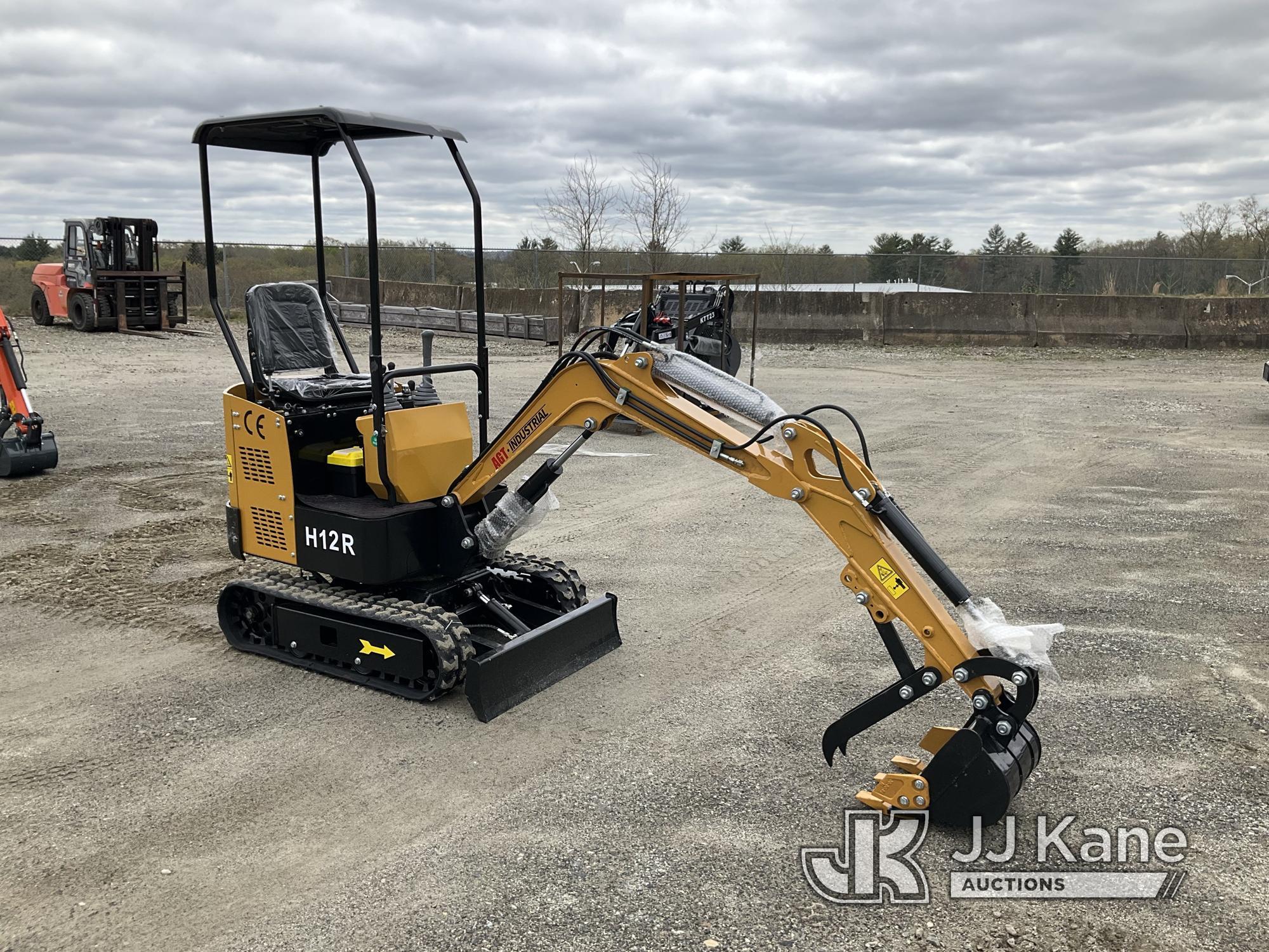 (Shrewsbury, MA) 2024 AGT H12R Mini Hydraulic Excavator New/Unused