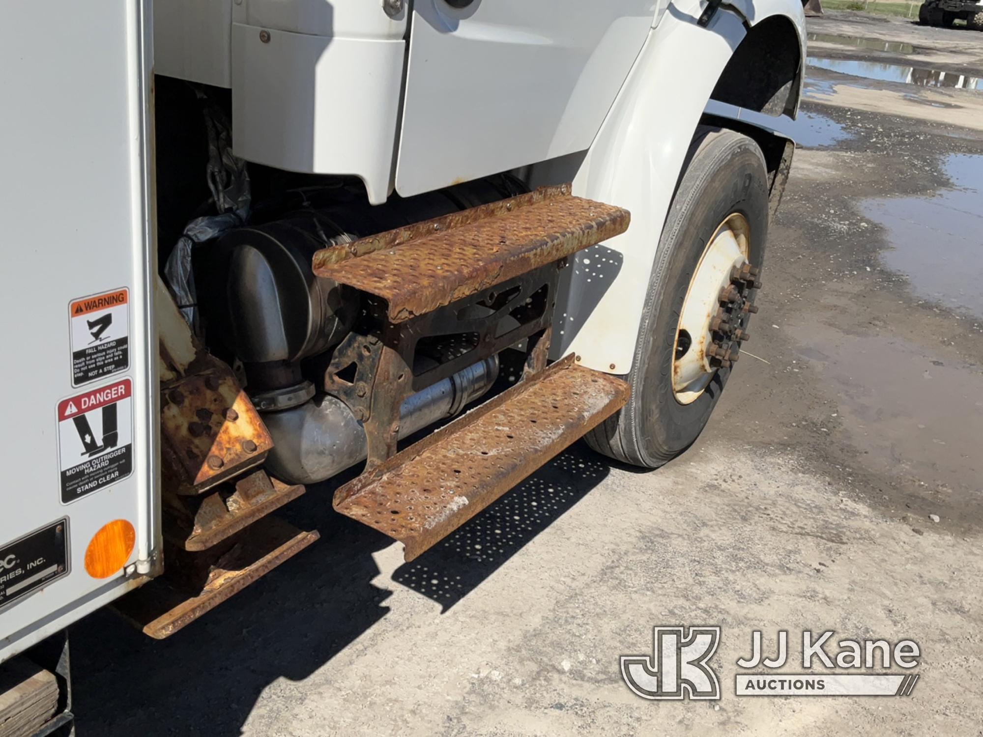 (Rome, NY) Altec AA55, Material Handling Bucket Truck rear mounted on 2017 Freightliner M2 106 4x4 U